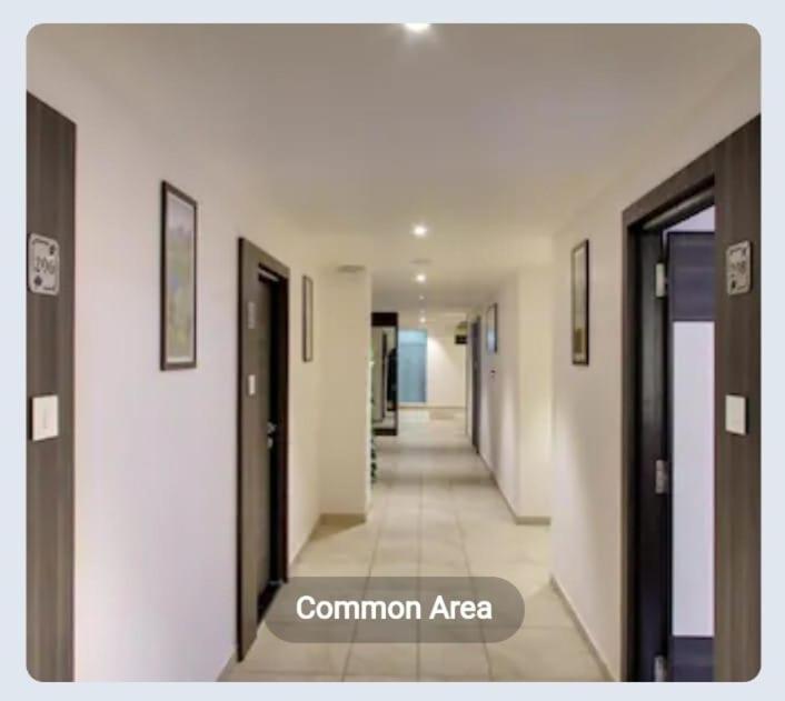 Hotel Best Velly Gandhinagar Bagian luar foto