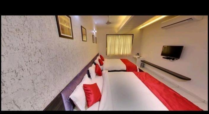 Hotel Best Velly Gandhinagar Bagian luar foto
