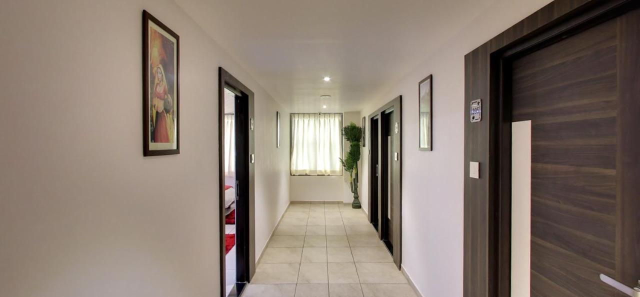 Hotel Best Velly Gandhinagar Bagian luar foto